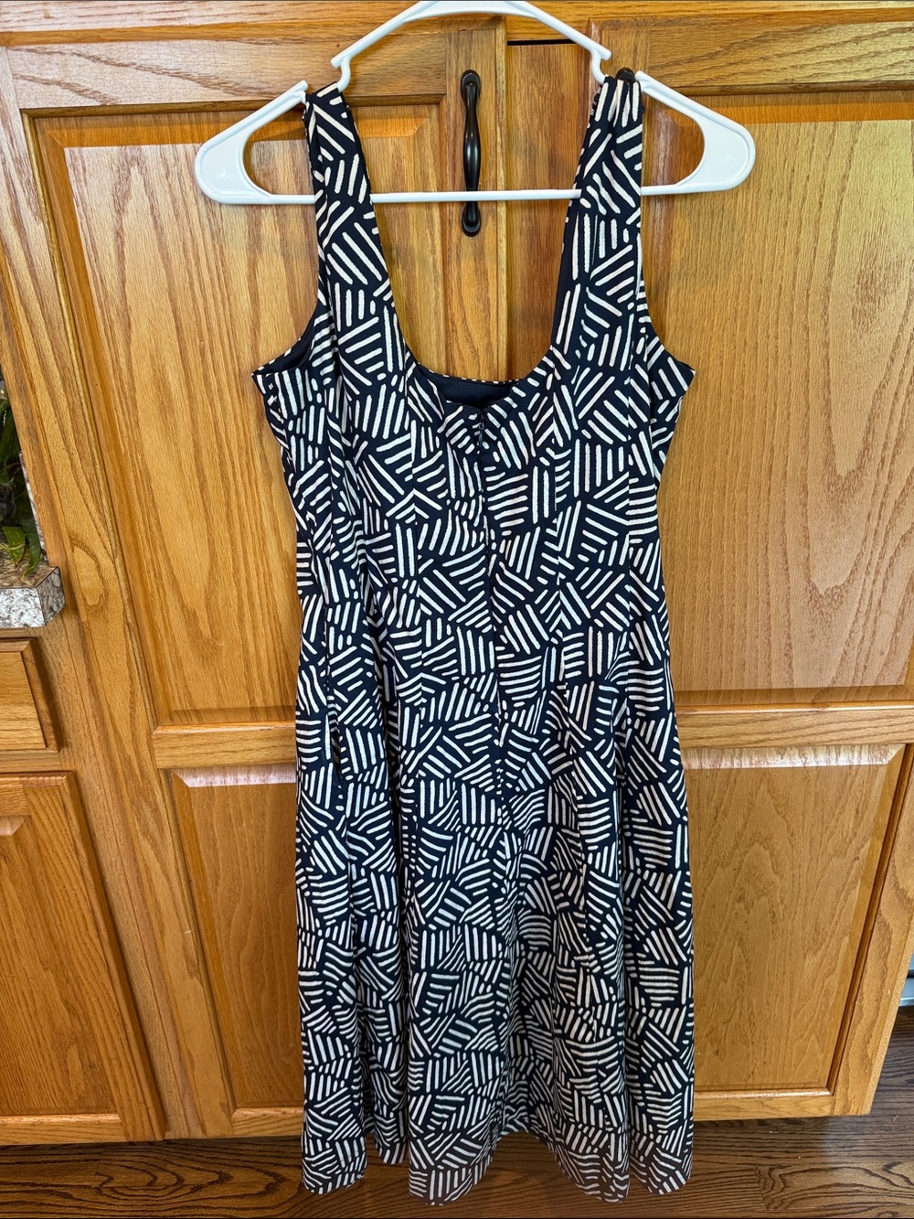168 Joie Navy & Ivory Geometric Sleeveless Fit Flare Dress 8 Cotton Stretch - Picture 5 of 5